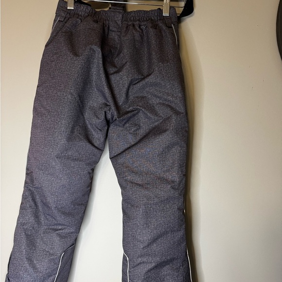 Ski jacket & overall pants for boys and girls, beautiful design. - Picture 13 of 14